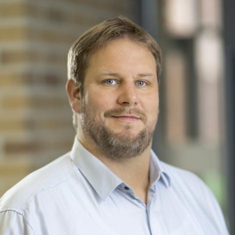 Kr&ouml;ger, Thomas_Quadrat_website